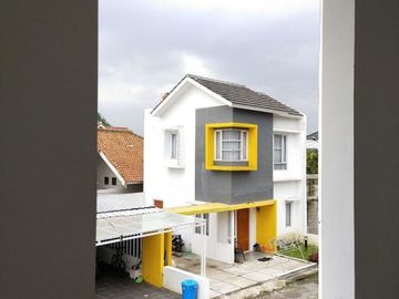 Rumah mewah cantik ala villa 1 Unit Terakhir dkt TOL BUAHBATU