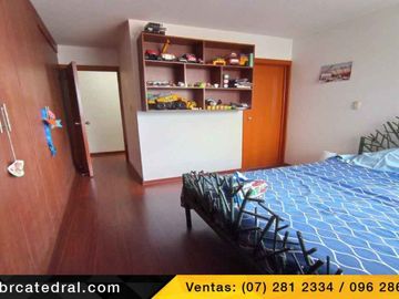 Casa de venta en Av. Ricardo Duran – código:18380