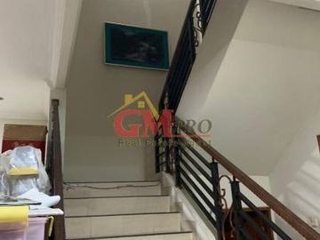 RUMAH MINIMALIS DI BATUNUNGGAL INDAH BANDUNG - PUSAT