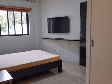 2-Bedroom Furnished Apartment in Mabolo, Cebu City at 35k