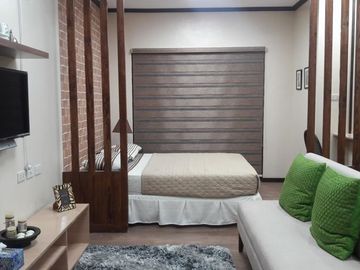 Condominium Unit with 2 Bedroom for Sale in Friendship A.C
