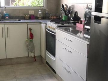 Chalet PH en venta en Parque Quirno