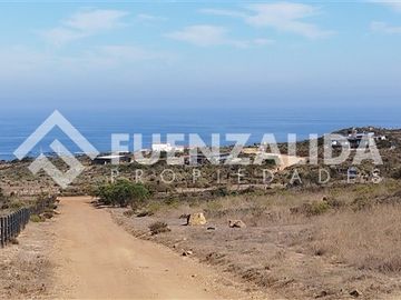 Condominio Rocas del Mar. Sitio 5.000 m2 Los Molles.