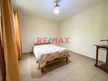 ✨ ¡OPORTUNIDAD ÚNICA EN HUANCHACO! ✨

📍 Ubicación Privilegiada: A una cuadra del malecón de Huanchaco

Descubre el hogar de tus sueños en este enc