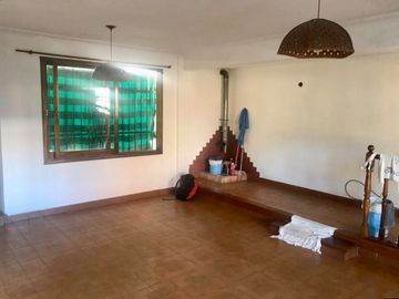 Casa PH en venta en Wilde Centro