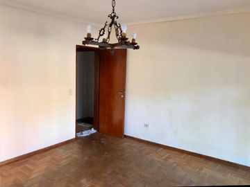 Casa PH en venta en Wilde Centro