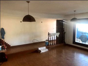 Casa PH en venta en Wilde Centro
