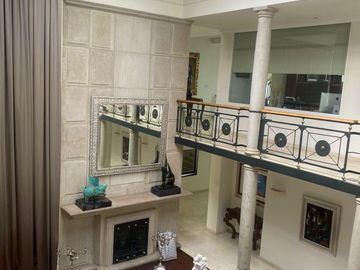 RESIDENCIA EN VENTA EN SAN CARLOS METEPEC