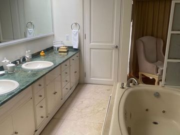 RESIDENCIA EN VENTA EN SAN CARLOS METEPEC