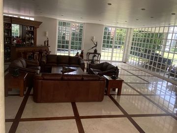 RESIDENCIA EN VENTA EN SAN CARLOS METEPEC
