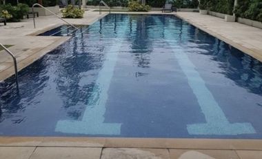 Condominium 1 Bedroom: 1BR Condo For Sale in One Rockwell East Tower Rockwell Makati City