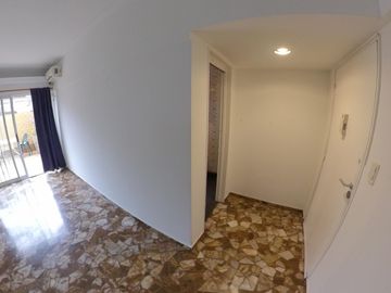 Departamento 3 Amb Al Frente con Gran Terraza