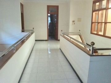 Rumah PANTAI MENTARI Surabaya 10x25 Dkt Mulyosari Babatan