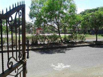 Rumah PANTAI MENTARI Surabaya 10x25 Dkt Mulyosari Babatan