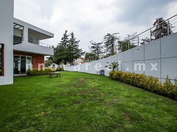 Casa en Club de Golf Valle Escondido