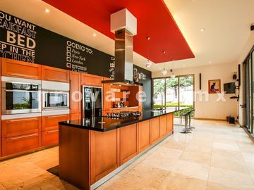 Casa en Club de Golf Valle Escondido