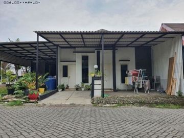 Rumah Taman Dhika Bromo STRATEGIS BOULEVARD MURAH CARPORT