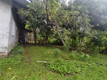 VENDO CASA DE 2HAB Y 809M2 BUGABA