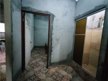 VENDO CASA DE 2HAB Y 809M2 BUGABA
