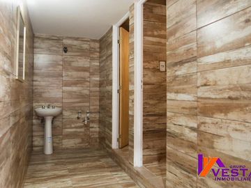 Oportunidad Venta 5 Departamentos + Salon De Fiesta Ideal