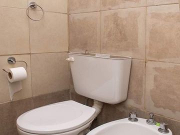 Oportunidad Venta 5 Departamentos + Salon De Fiesta Ideal
