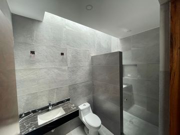 CASA EN VENTA EN LA VISTA SLP