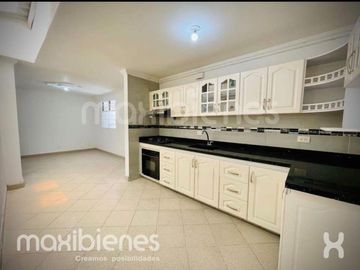 casa en venta en belen fatima. Cod V66975