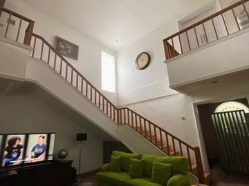8 Bedroom House for sale