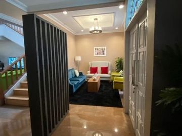 8 Bedroom House for sale