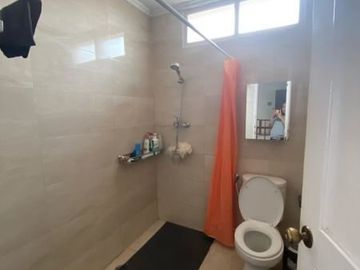 8 Bedroom House for sale