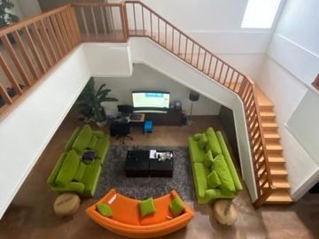 8 Bedroom House for sale