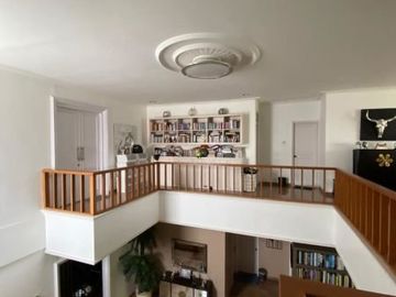 8 Bedroom House for sale