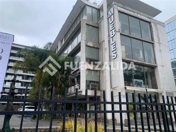 Edificio Comercial en venta en Las Condes con Estoril