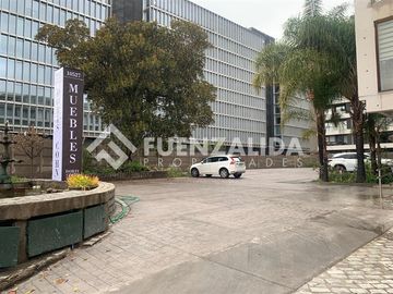 Edificio Comercial en venta en Las Condes con Estoril