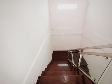 DIJUAL RUMAH MODERN 7 KAMAR LUAS DI DENPASAR SELATAN