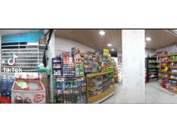 ¡Se Vende casa con negocio en el Barrio Santa Isabel!