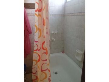 IMPORTANTE Y HERMOSA CASA CLSICA EN BENAVIDEZ