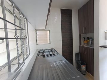 apartamento en venta en ricaurte. Cod V51821
