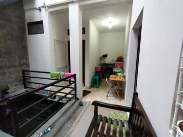 Rumah Minimalis di Setraduta Dekat Pasteur dan Maranatha