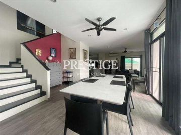Tropical Village 2 – 5 Bed 4 Bath in Huay Yai / Phoenix for 12,900,000 THB PC8733