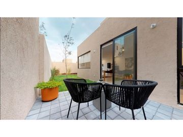 CASA EN VENTA DE UN PISO EN ZARU FTE A ZAKIA EL MARQUES QUERETARO GAA
