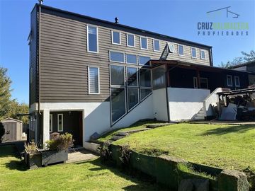 Casa en Venta en Balneario Pelluco