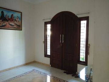 RUMAH HOOK 2LT SIAP HUNI DI JALAN PALAGAN