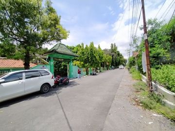 BANTING HARGA Tanah Kalasan Selatan Jalan Solo SHM Pekarangan