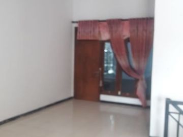Rumah dijual Dukuh Kupang Barat
