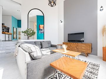 CASA EN VENTA, LOMA DORADA, QUERETARO.