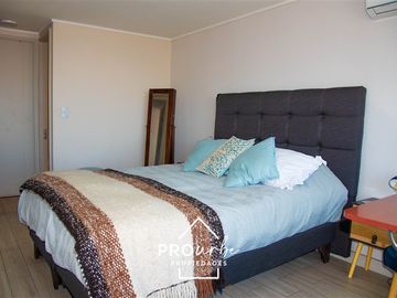 Departamento en venta de 2 dorm. 2 baños en Providencia