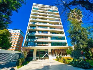 Departamento en venta de 2 dorm. 2 baños en Providencia