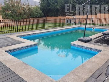 Casa en Venta en Chicureo / Piedra Roja