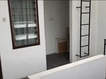 Rumah Dalam Perumahan Bintaro Classic Siap Huni